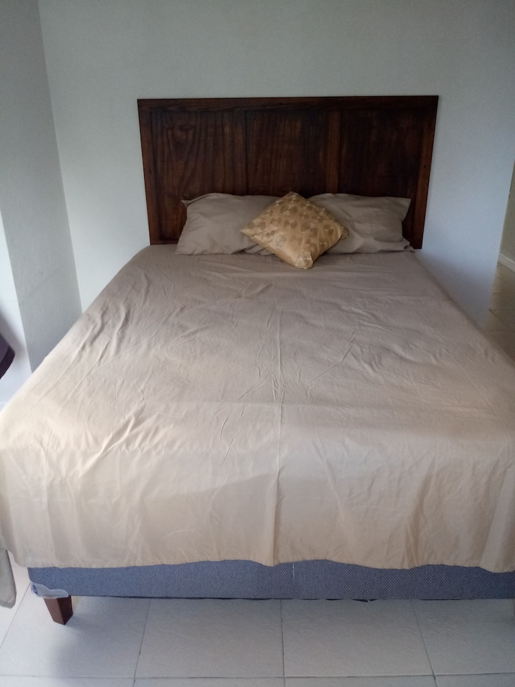 Apartment, 3 Bedrooms, City View (Bedrooms allocated based on occupancy) photo 2