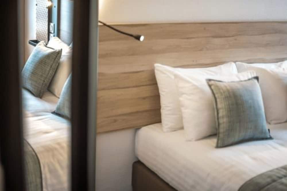 Comfort Room, 2 Twin Beds, Non Smoking photo 2
