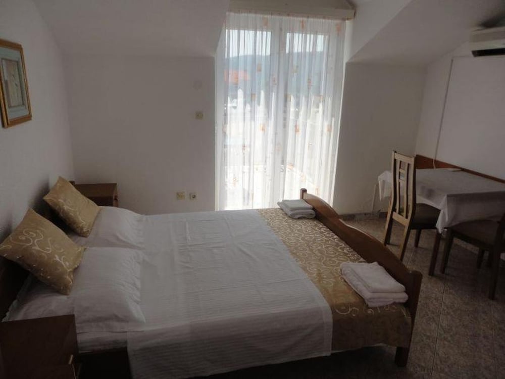 Studio, Sea View (Shared Balcony)