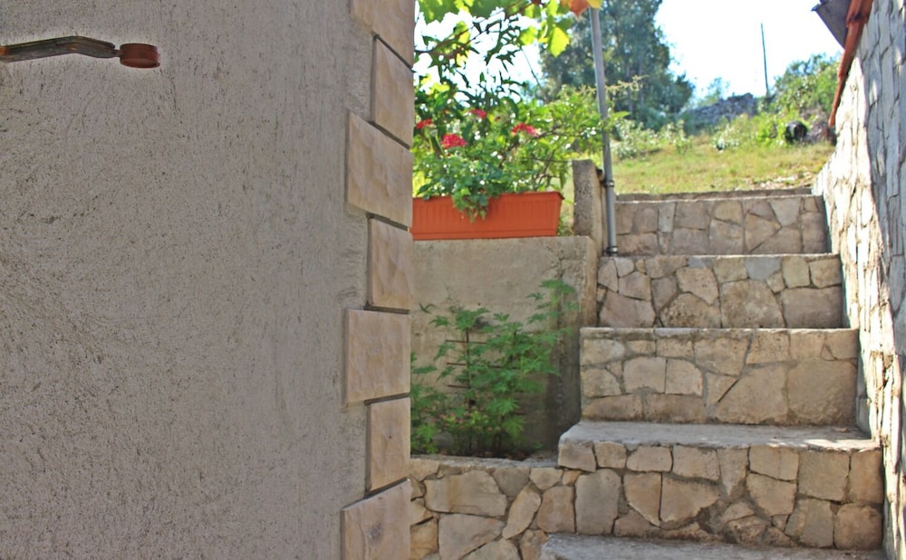 Studio (Drasko - calm and relaxing - SA2(2)) photo 3