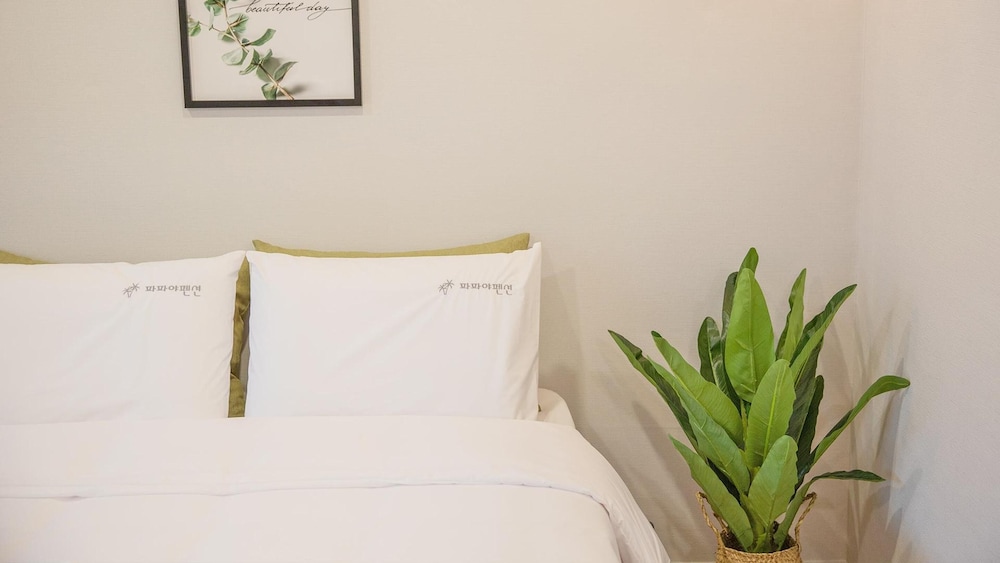 Basic Room, 1 Bedroom (102(with Pet,1st floor)) - Photo 4