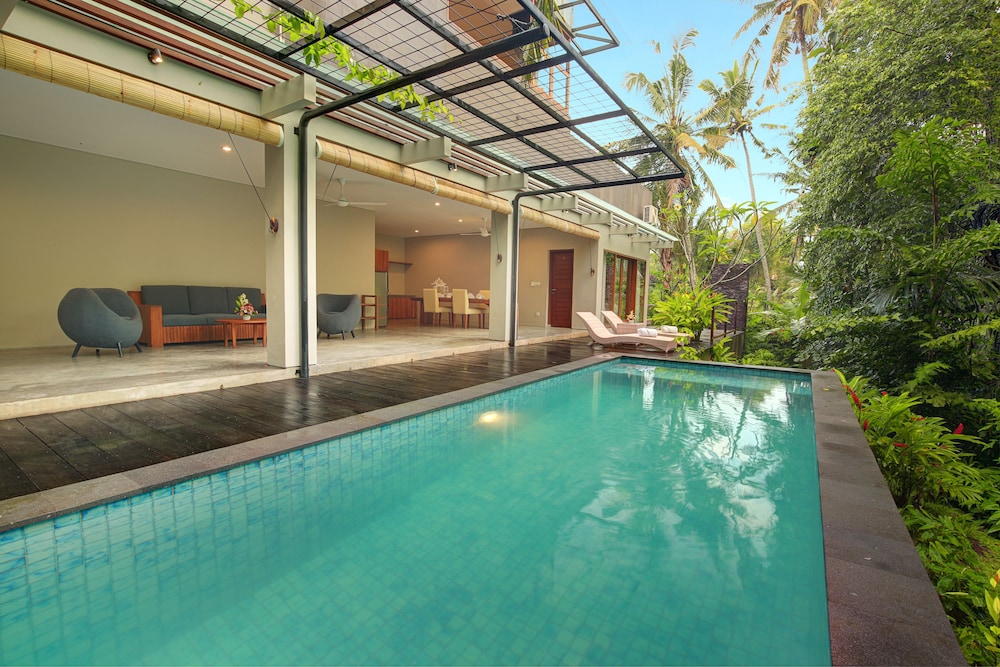 2 Bedroom Valley View Villa