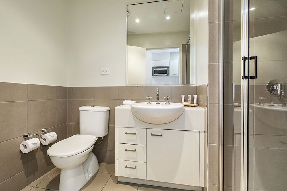 One Bedroom Apartment - Photo 8