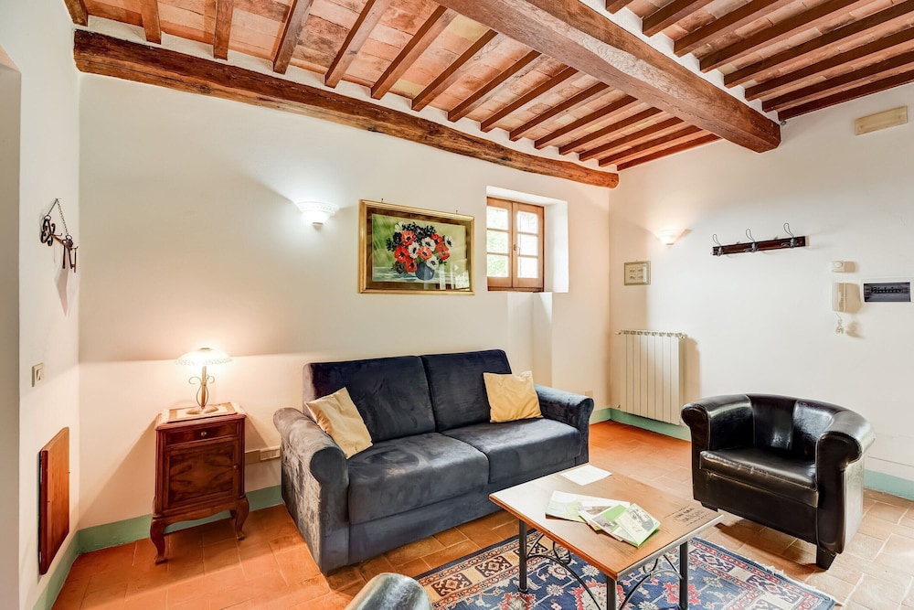 Villa photo 2