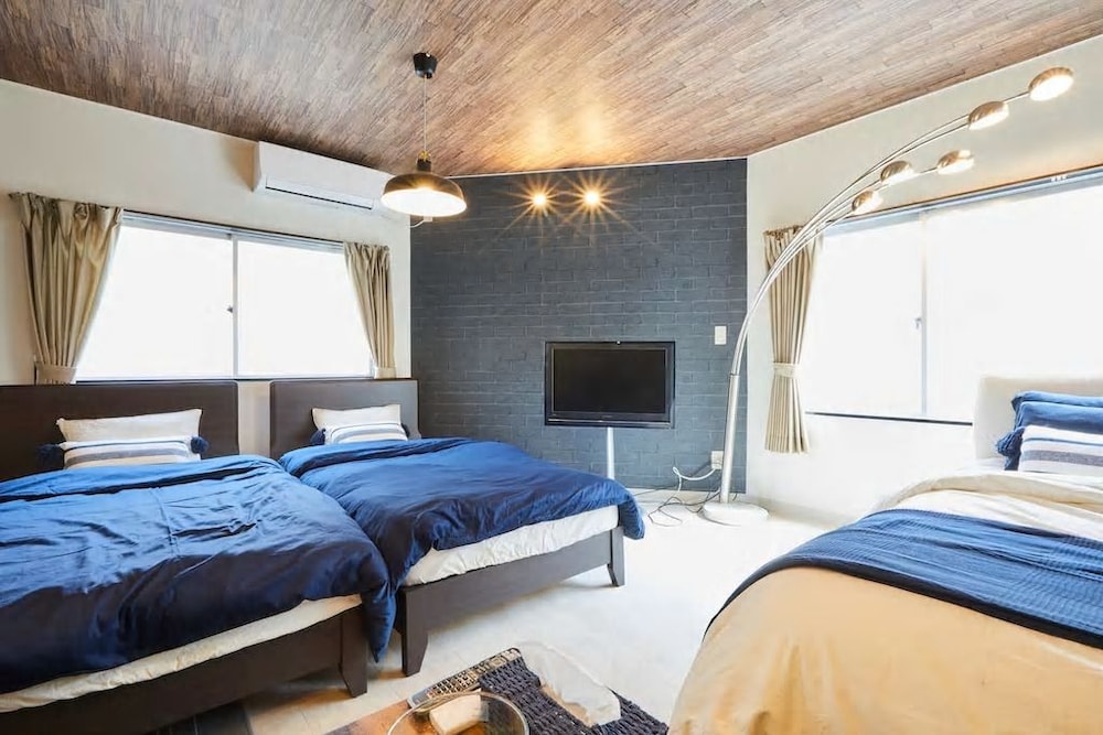 Japanese-style Room, Non Smoking (Maximum 5 People) photo 1
