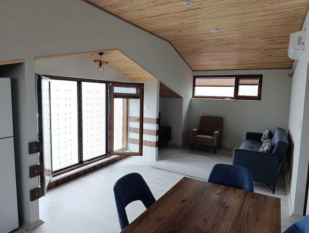 Family Apartment photo 1
