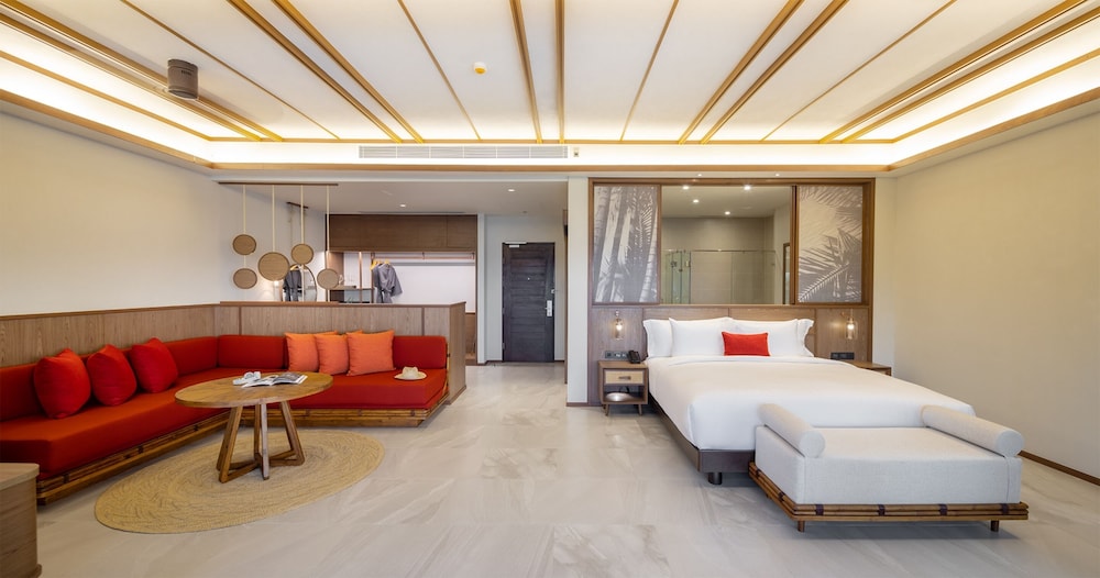 Ocean View Suite - Photo 4