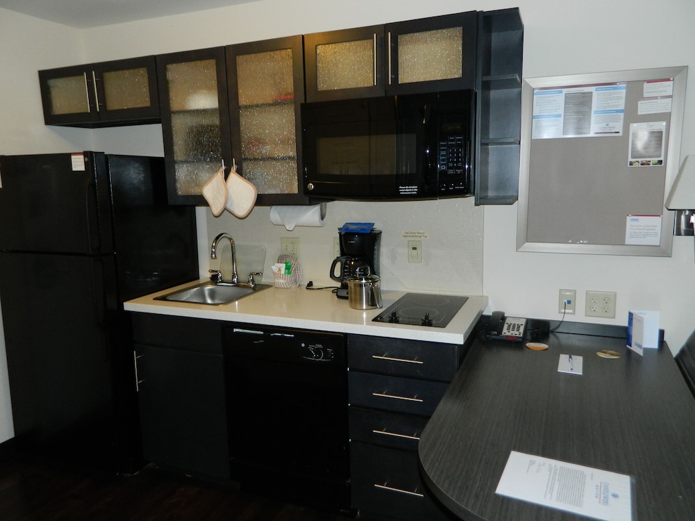 Studio Suite, 2 Queen Beds, Accessible (Communication Accessible) photo 3