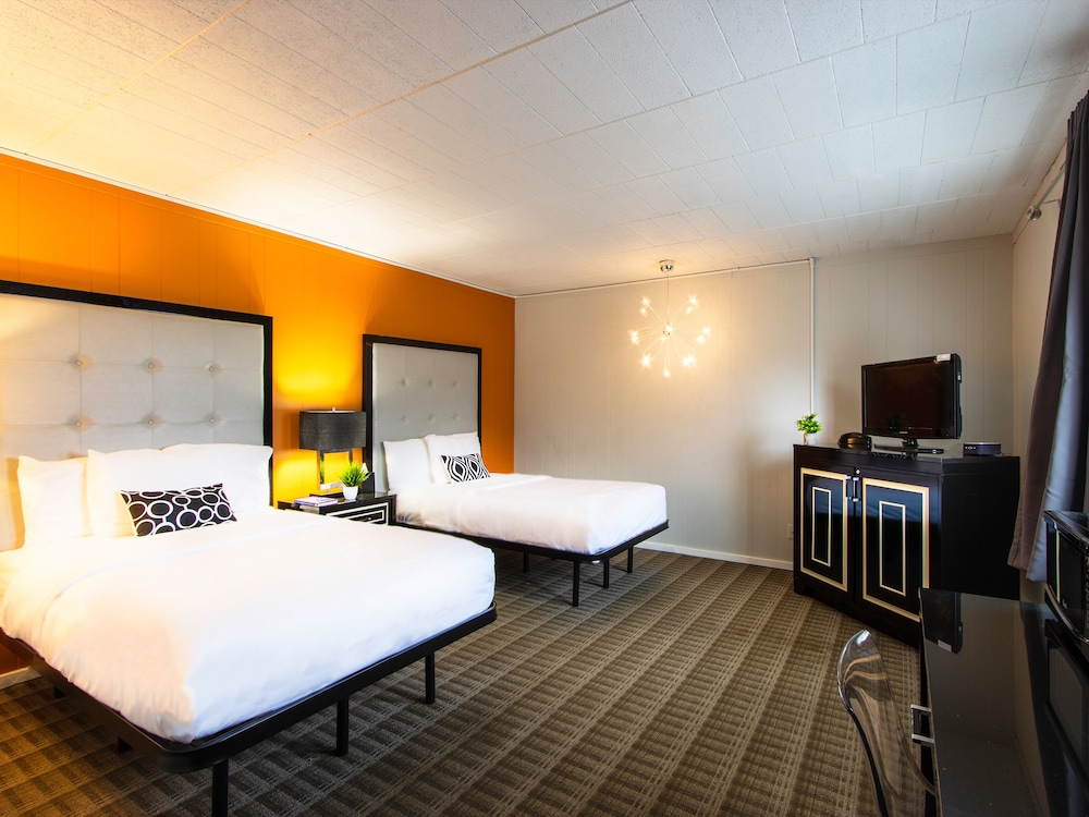 Premium Room, 2 Double Beds, Non Smoking photo 1