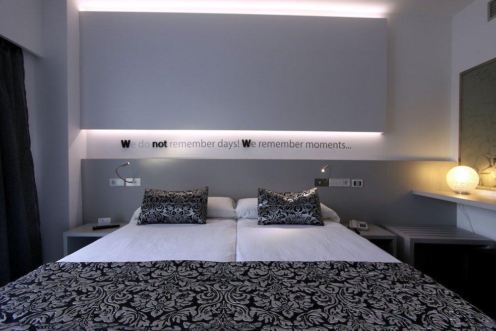 Standard Triple Room (2 adults +1 child)