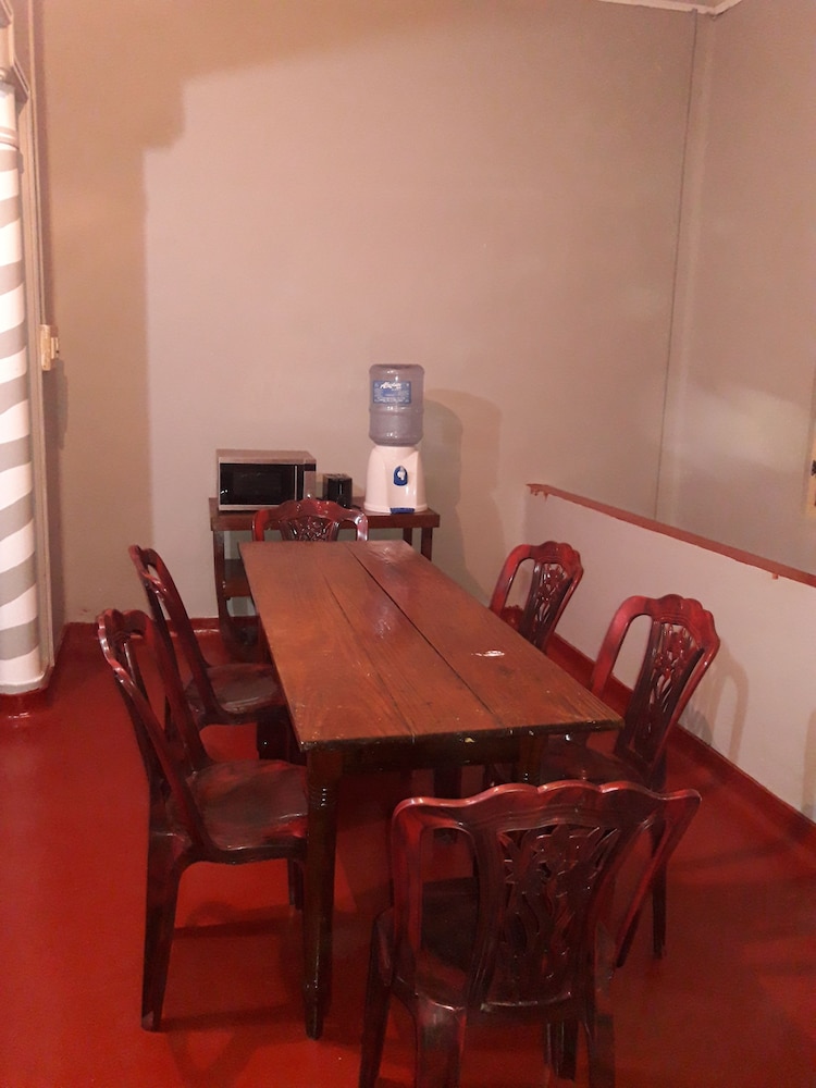 Seven Bedroom photo 3