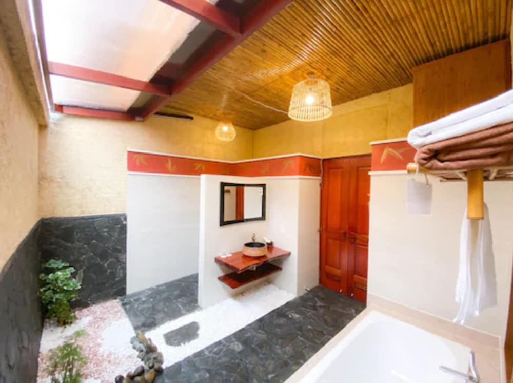 Sea Breeze Bungalow - Photo 6