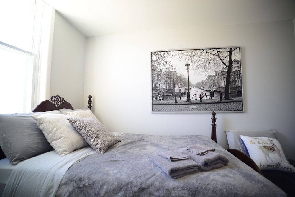 Deluxe Apartment, 2 Bedrooms photo 2