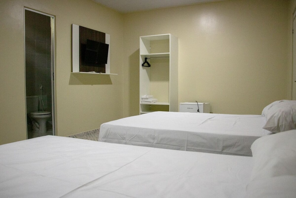 Basic Twin Room photo 1