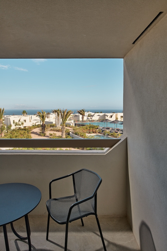 Nous Balcony Room - Photo 5