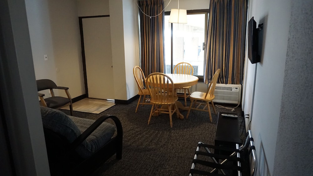 Efficiency Suite photo 3