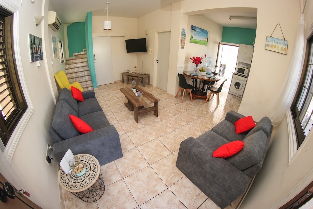 Villa, 3 Bedrooms photo 1