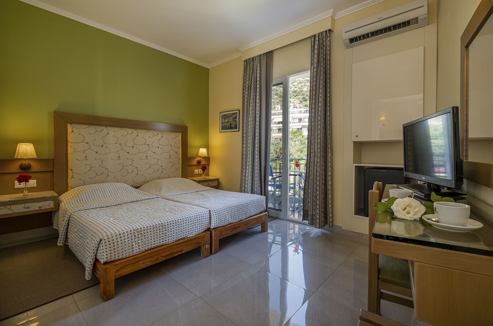 Standard Room (Back view)