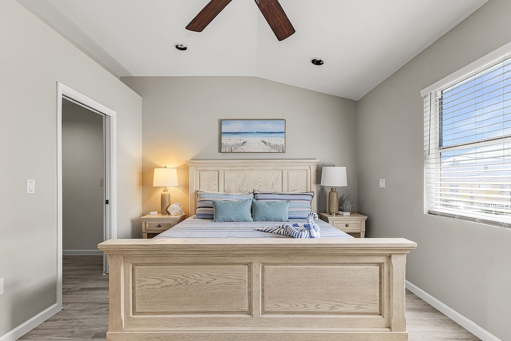 House, 2 Bedrooms