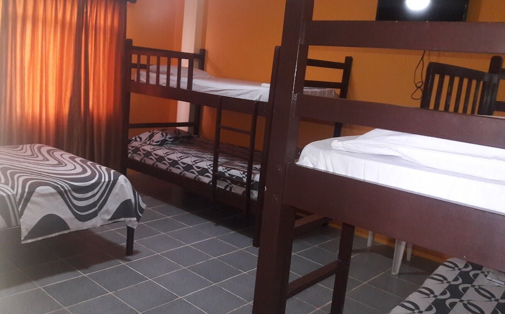 Family Room, Multiple Beds photo 2