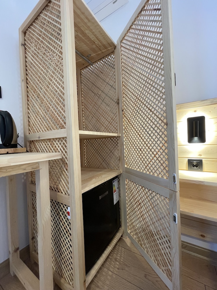 Standard Triple Room - Photo 17