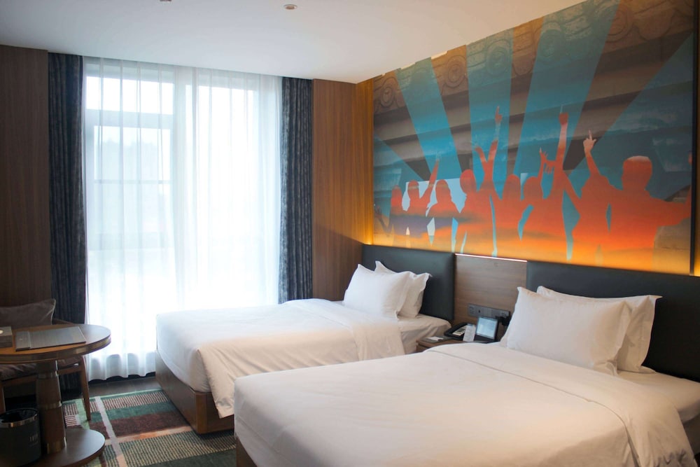 Comfort Twin Room
