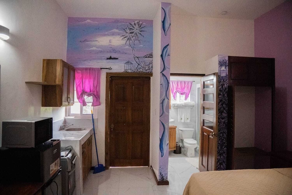 Standard Room, Kitchenette (with Air Conditioning) photo 3