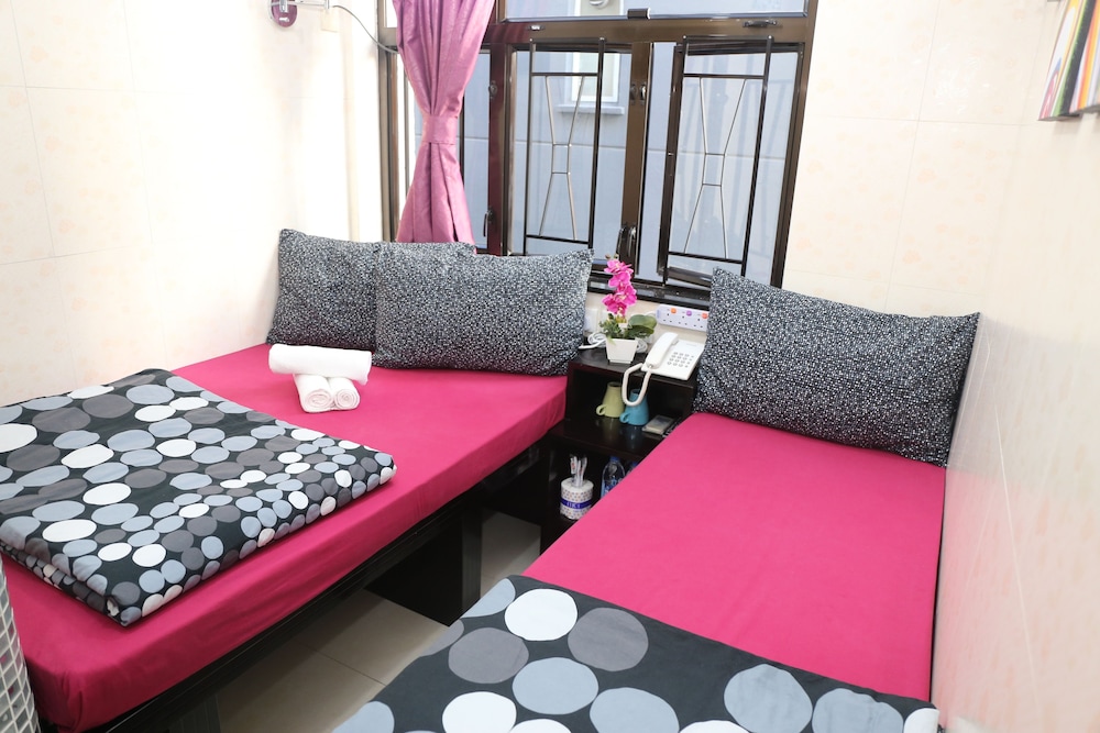 Deluxe Triple Room photo 3