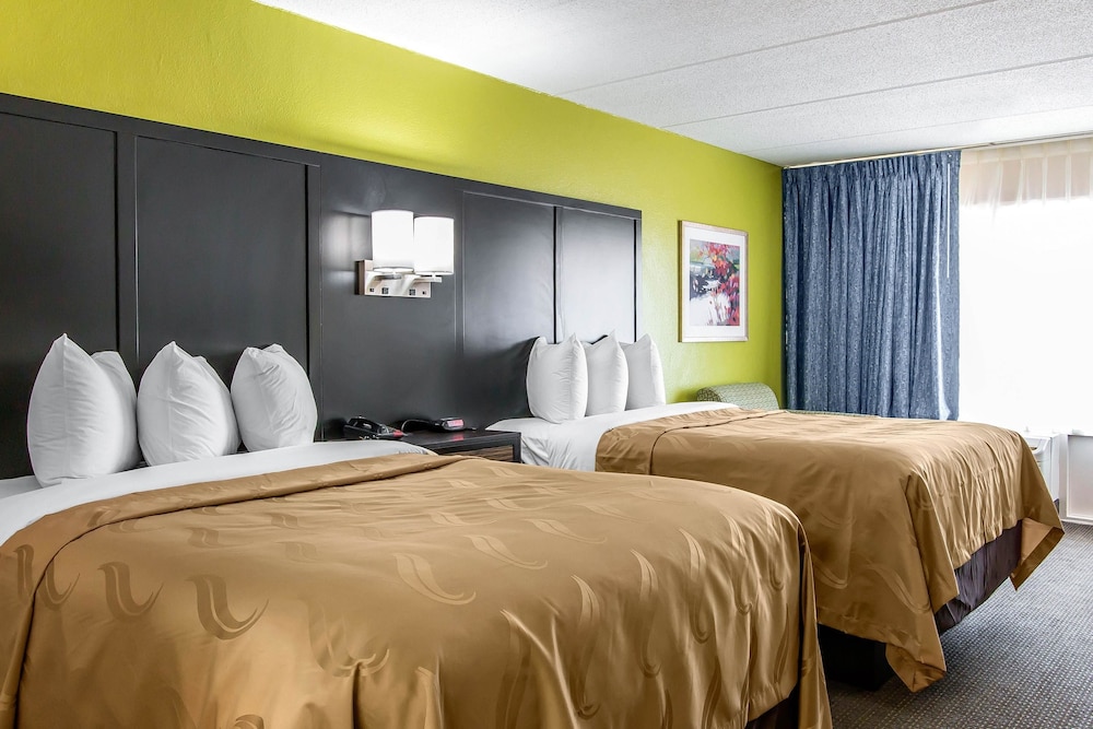 Standard Room, 2 Double Beds photo 1