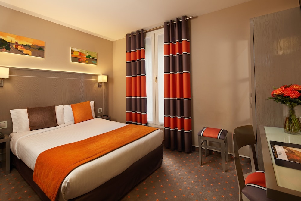 Double Room with shower photo 1