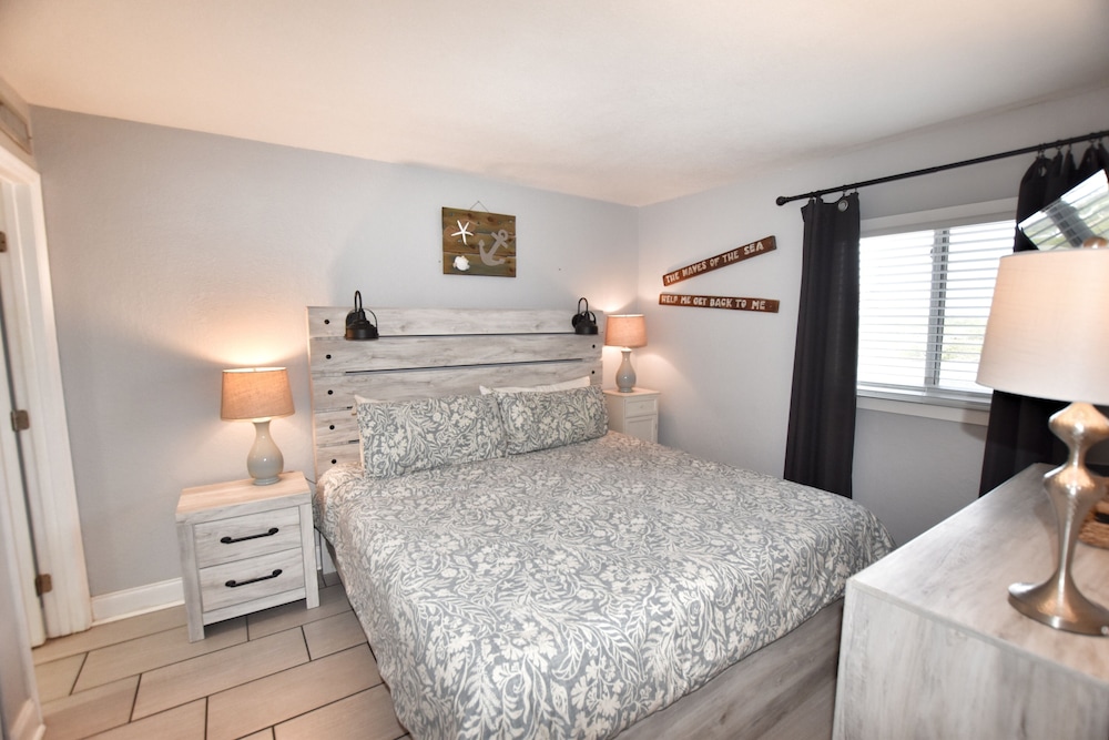 Condo, 1 Bedroom