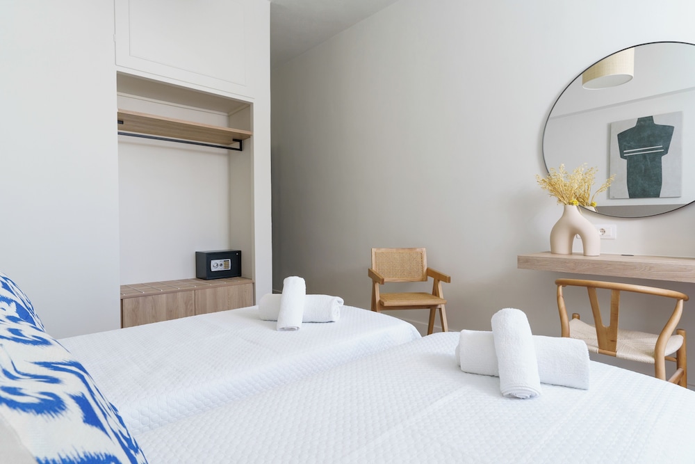 Classic Double Room - Photo 2