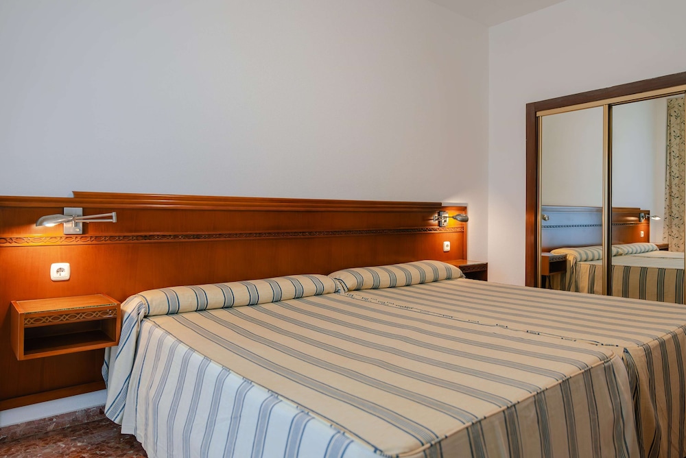 Apartment, 1 Bedroom, Balcony, Sea View (XL, 2 Adults) thumbnail 5