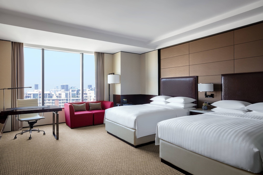 Executive Room, 2 Double Beds, City View