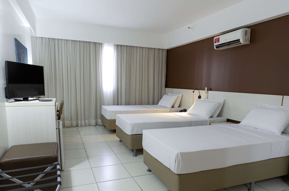 Deluxe Room, 2 Twin Beds, Non Smoking