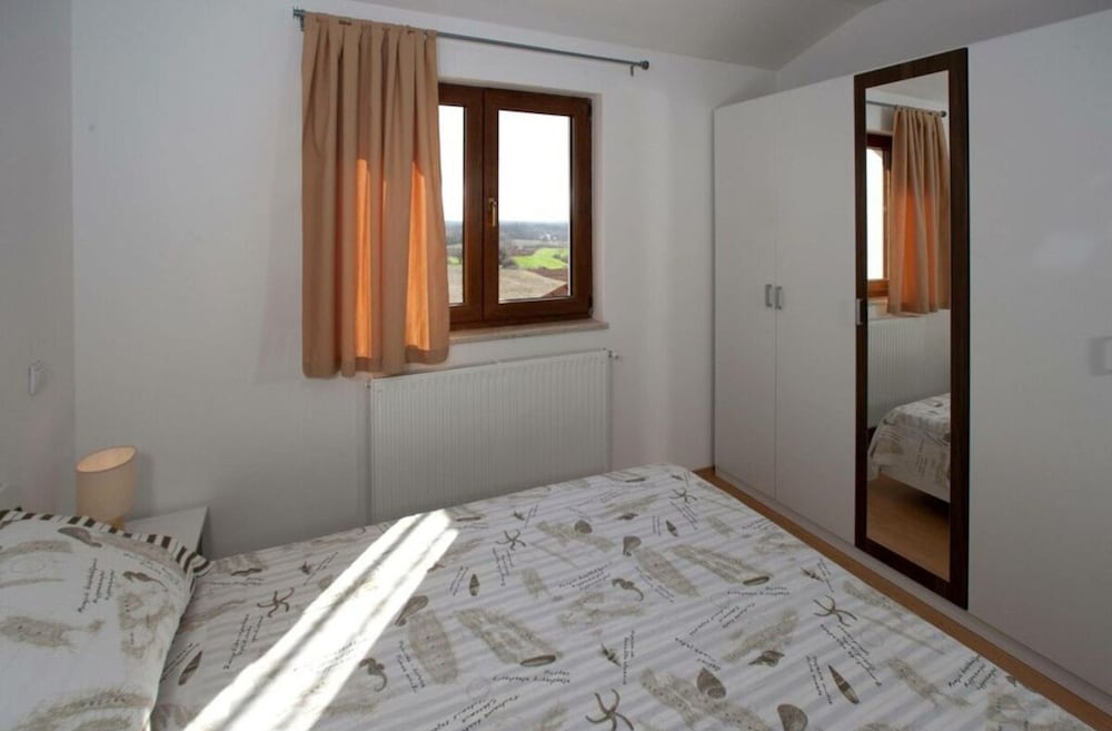 Villa photo 1