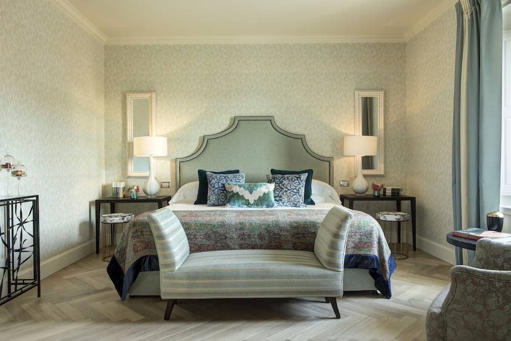 Artist Suite