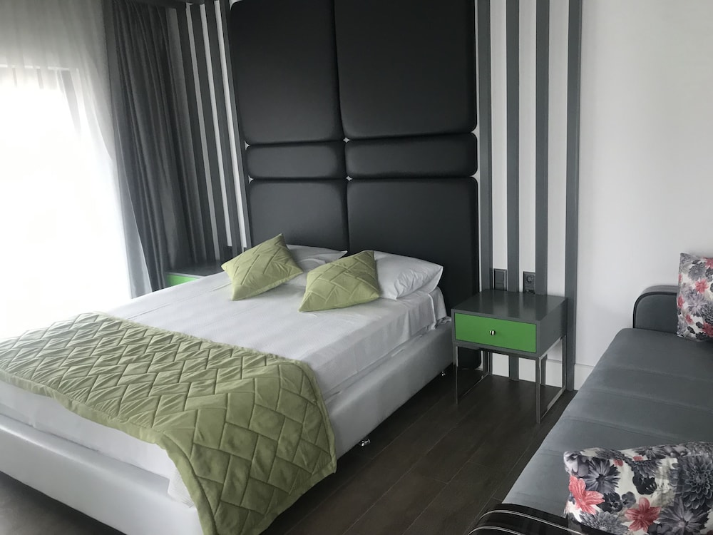 Deluxe Double Room - Photo 4