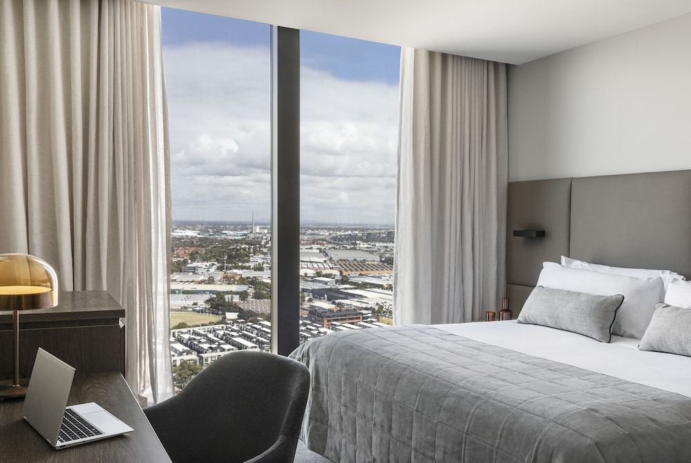 Deluxe Room Twin