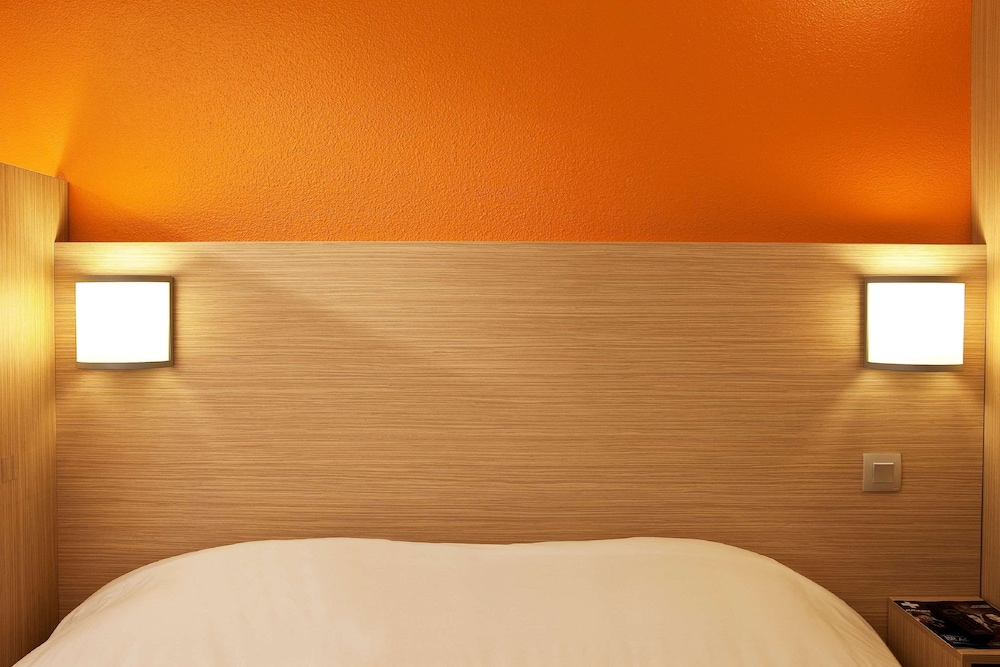 Standard Room, 2 Twin Beds photo 3