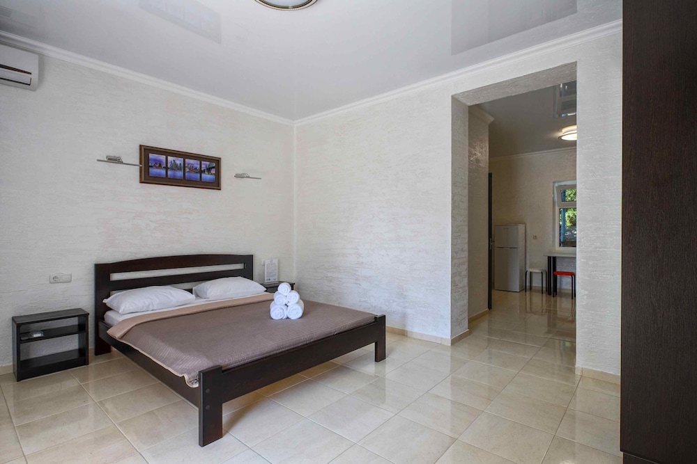 Apartment, Kitchen, Ground Floor