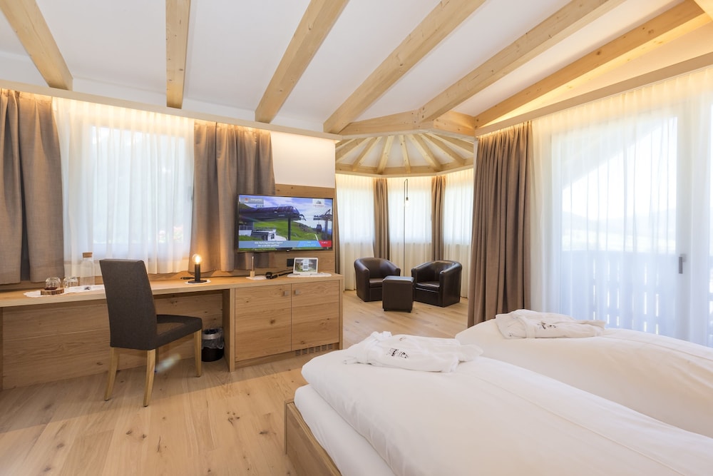 Deluxe Quadruple Room, 1 Bedroom (Turm) photo 3