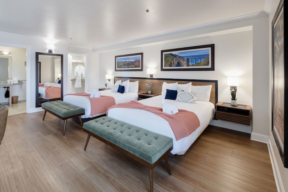 Panoramic Suite, Accessible, Private Bathroom (Marine Oceanfront) photo 1