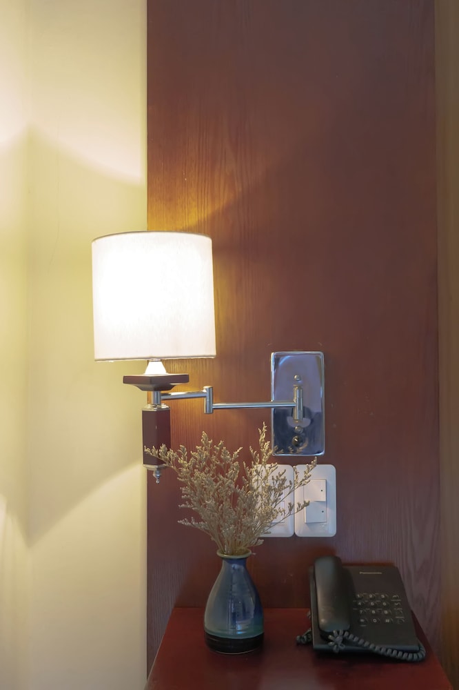 Standard Double or Twin Room - Photo 5