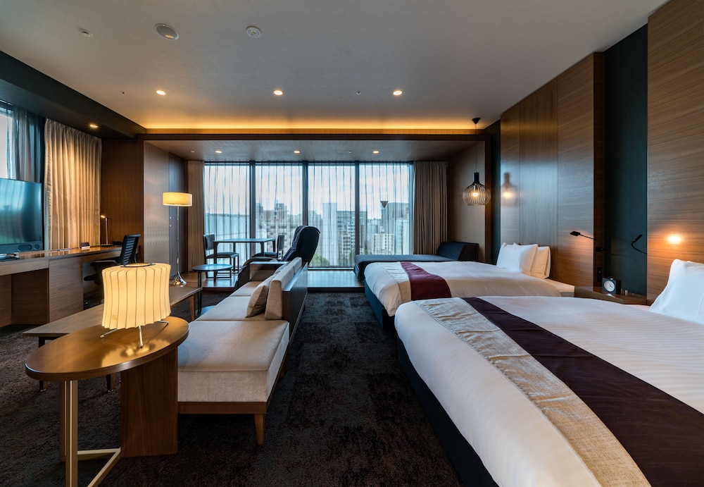 Junior Suite, Non Smoking (For 2 guests) - Photo 1