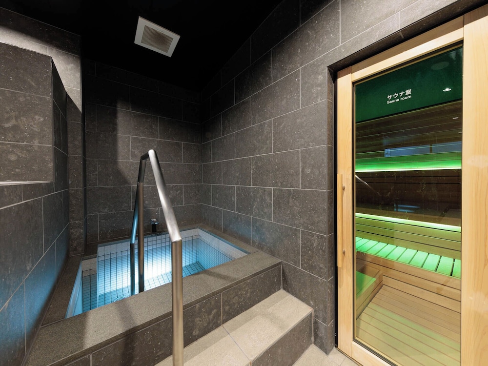 Comfort Studio with 3beds (with Terrace & Private Sauna Experience 21:30-23:00), Non Smoking