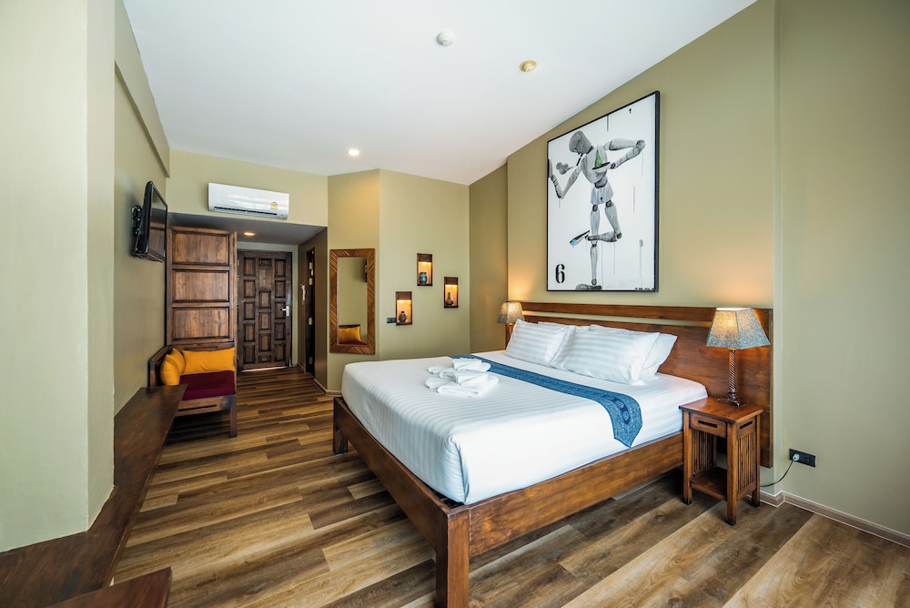 Deluxe Twin Room, Pool View - Photo 3