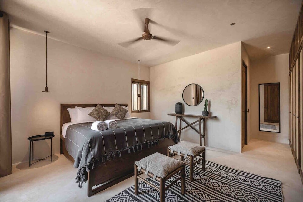 Deluxe Villa, 3 Bedrooms, Pool View