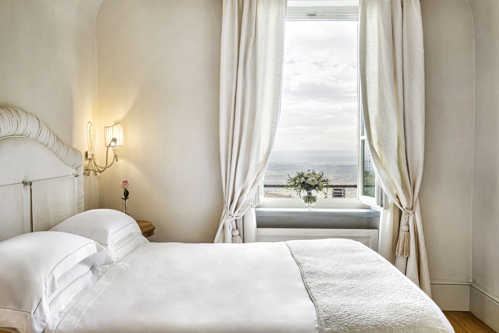 Deluxe Double Room Cortona's Roofs photo 2