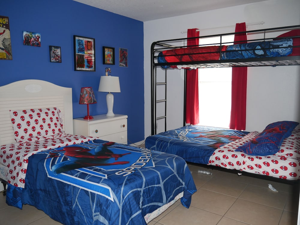 House, Multiple Beds, Pool Access